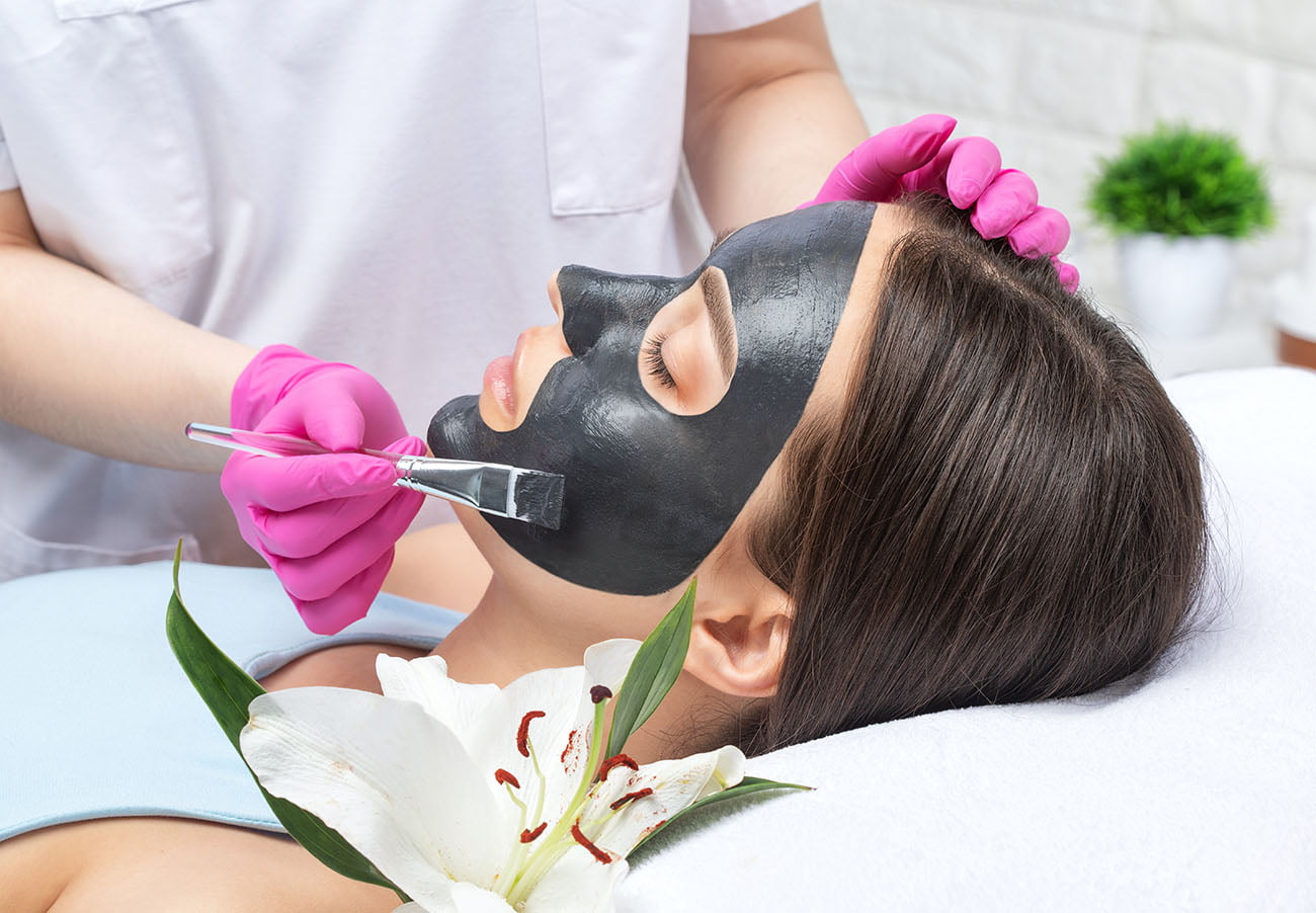 Carbon Facial - Uptown Med Spa